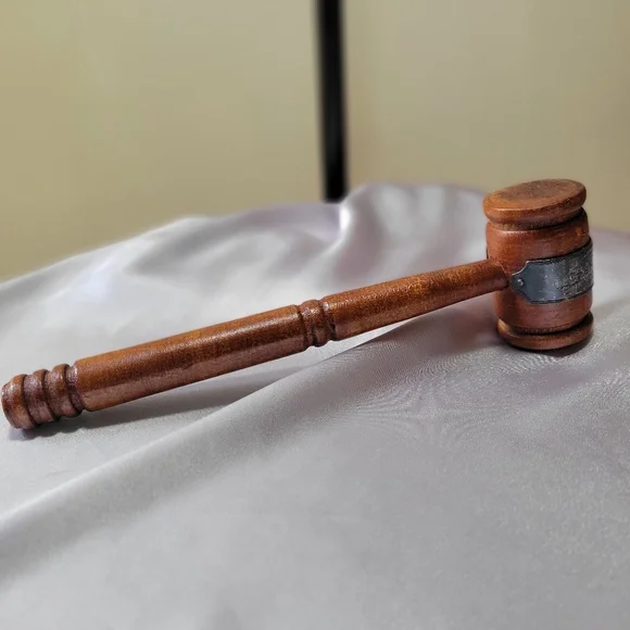 Circa "1940" Gavel Hammer Light Wood Judge Auctioneer Politician 9” L Engraved - Picture 12 of 12